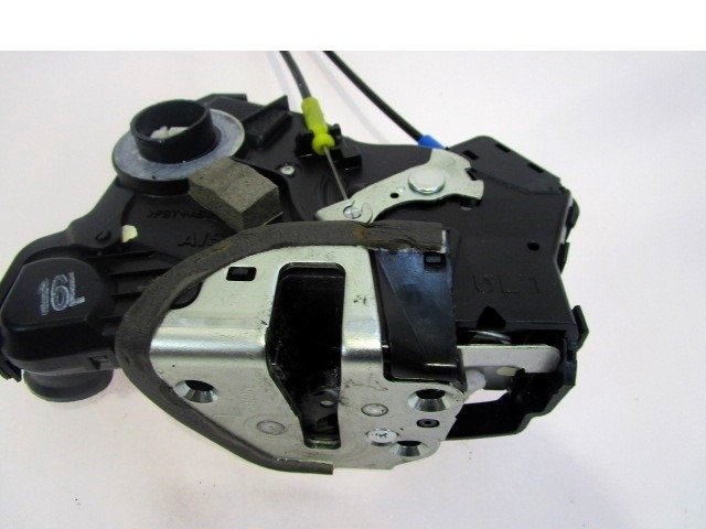 CENTRAL LOCKING OF THE FRONT LEFT DOOR OEM N. 6904002152 ORIGINAL PART ESED TOYOTA COROLLA E120/E130 (2000 - 2006) DIESEL 14  YEAR OF CONSTRUCTION 2006
