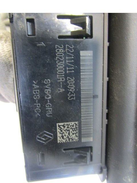 USB / AUX PORT OEM N. 280230001R ORIGINAL PART ESED RENAULT CLIO (05/2009 - 2013) BENZINA 12  YEAR OF CONSTRUCTION 2012