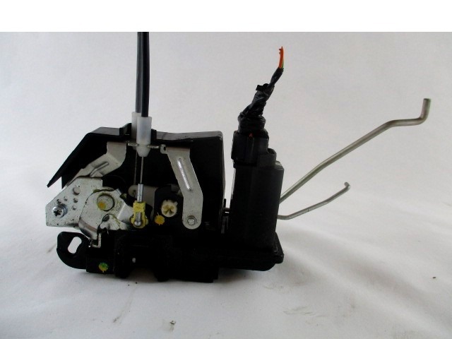 CENTRAL LOCKING OF THE RIGHT FRONT DOOR OEM N. 81320B9110 ORIGINAL PART ESED HYUNDAI I10 (2010- 2013) BENZINA 11  YEAR OF CONSTRUCTION 2012
