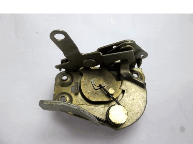 CENTRAL LOCKING OF THE RIGHT FRONT DOOR OEM N.  ORIGINAL PART ESED FIAT 238 (1967 - 1983)BENZINA 12  YEAR OF CONSTRUCTION 1967