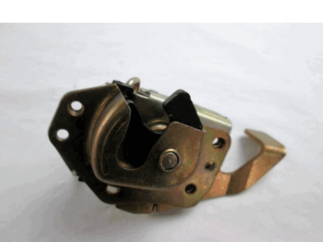 CENTRAL LOCKING OF THE RIGHT FRONT DOOR OEM N. 40/154 ORIGINAL PART ESED FIAT PANDA 141 (1980 - 1986)BENZINA 9  YEAR OF CONSTRUCTION 1980