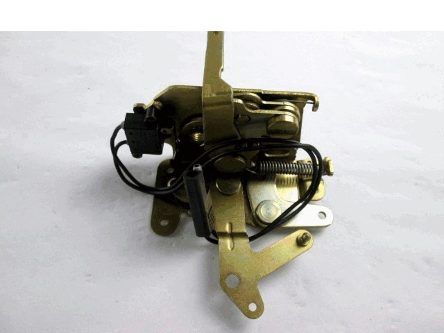 CENTRAL LOCKING OF THE RIGHT FRONT DOOR OEM N. 40/183 ORIGINAL PART ESED FIAT UNO MK2 (1989 - 1995)BENZINA 10  YEAR OF CONSTRUCTION 1989