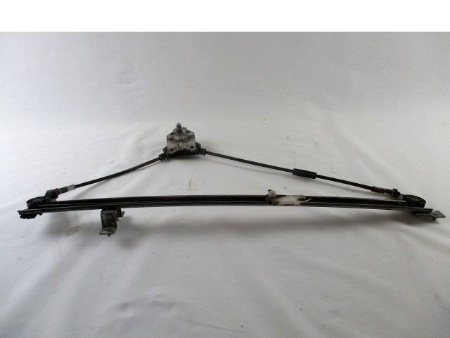 MANUAL FRONT WINDOW LIFT SYSTEM OEM N. 1320337080 ORIGINAL PART ESED FIAT DUCATO (1994 - 2002) DIESEL 25  YEAR OF CONSTRUCTION 1995