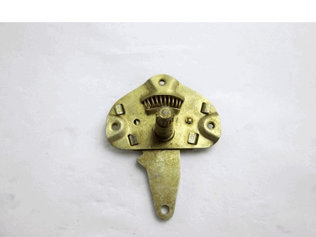 CENTRAL LOCKING OF THE RIGHT FRONT DOOR OEM N. 651618 ORIGINAL PART ESED FIAT 238 (1967 - 1983)BENZINA 12  YEAR OF CONSTRUCTION 1967