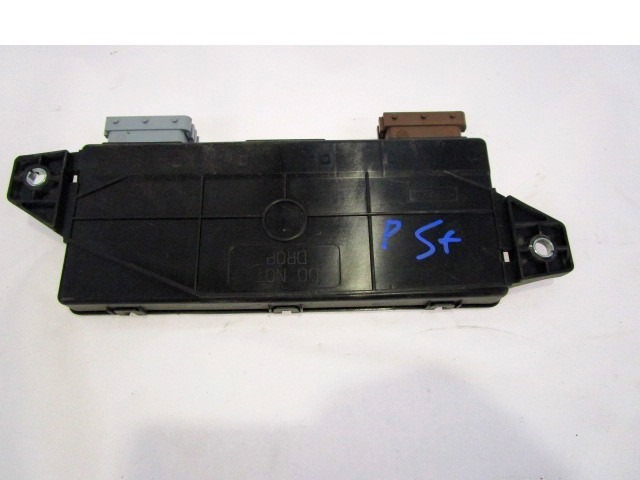 CONTROL OF THE FRONT DOOR OEM N. 51758051 ORIGINAL PART ESED LANCIA MUSA MK1 350 (2004 - 2007) BENZINA 14  YEAR OF CONSTRUCTION 2006