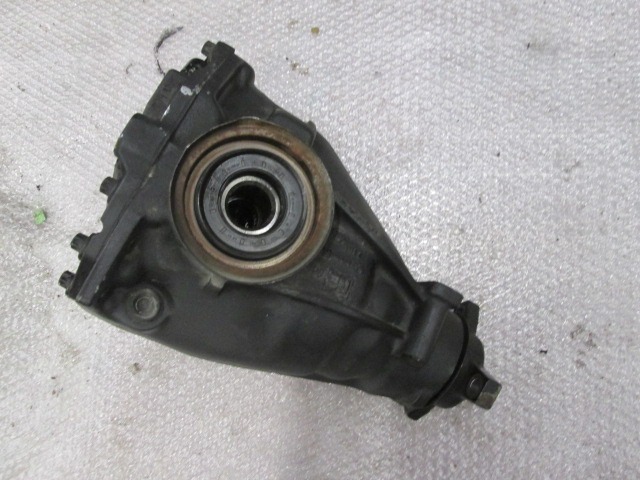 REAR-AXLE-DRIVE OEM N. A2033510908G ORIGINAL PART ESED MERCEDES CLASSE C CL203 SPORTCOUPE (2000 - 2008)DIESEL 22  YEAR OF CONSTRUCTION 2004