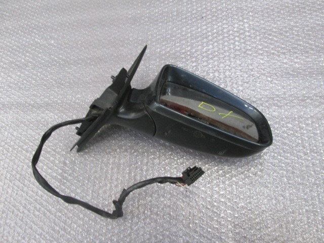 OUTSIDE MIRROR RIGHT . OEM N. 8P2858532K01C ORIGINAL PART ESED AUDI A3 8P 8PA 8P1 (2003 - 2008)DIESEL 16  YEAR OF CONSTRUCTION 2006