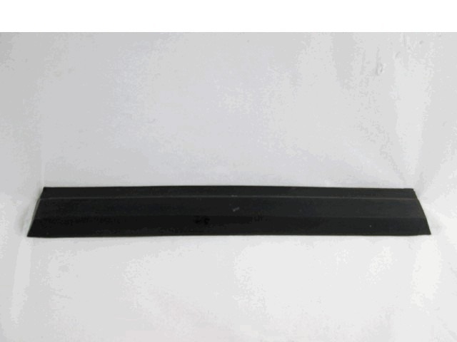 PROTECTIVE RUBBER STRIP, FRONT OEM N. 85-1104713 ORIGINAL PART ESED BMW SERIE 5 E12 (1972 - 1981)BENZINA 20  YEAR OF CONSTRUCTION 1972