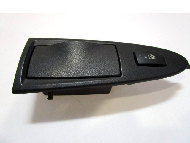SWITCH WINDOW LIFTER OEM N. 735398869 ORIGINAL PART ESED FIAT CROMA (11-2007 - 2010) DIESEL 19  YEAR OF CONSTRUCTION 2008