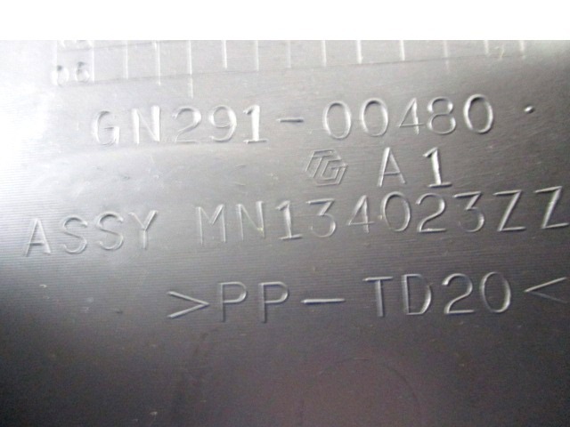 GLOVE BOX OEM N. MN134023ZZ ORIGINAL PART ESED MITSUBISHI GRANDIS (2003 - 2011) DIESEL 20  YEAR OF CONSTRUCTION 2006