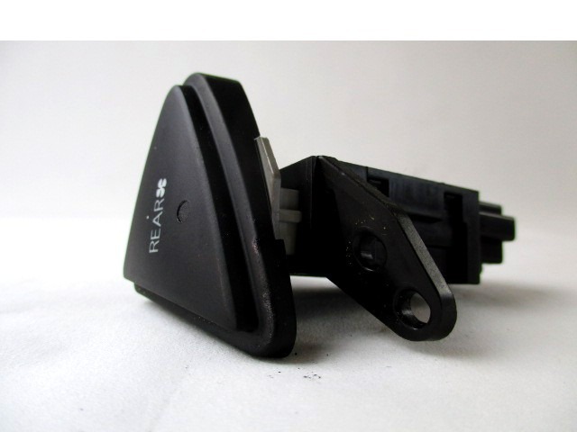 VARIOUS SWITCHES OEM N. MN151939ZZ ORIGINAL PART ESED MITSUBISHI GRANDIS (2003 - 2011) DIESEL 20  YEAR OF CONSTRUCTION 2006