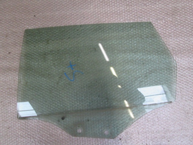 DOOR WINDOW, TINTED GLASS, REAR LEFT OEM N. 8P4845205B SPARE PART USED CAR AUDI A3 8P 8PA 8P1 (2003 - 2008) DISPLACEMENT 16 DIESEL YEAR OF CONSTRUCTION 2006