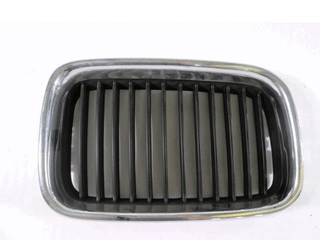 GRILLES . OEM N. 1112513 ORIGINAL PART ESED BMW SERIE 3 E36 BER/SW/COUPE/CABRIO (1990 - 2000) BENZINA 18  YEAR OF CONSTRUCTION 1998