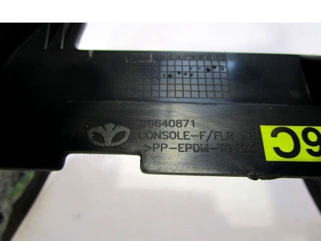 TUNNEL OBJECT HOLDER WITHOUT ARMREST OEM N. 96640873 ORIGINAL PART ESED CHEVROLET EPICA KL1 (2006 - 2011)BENZINA 20  YEAR OF CONSTRUCTION 2008