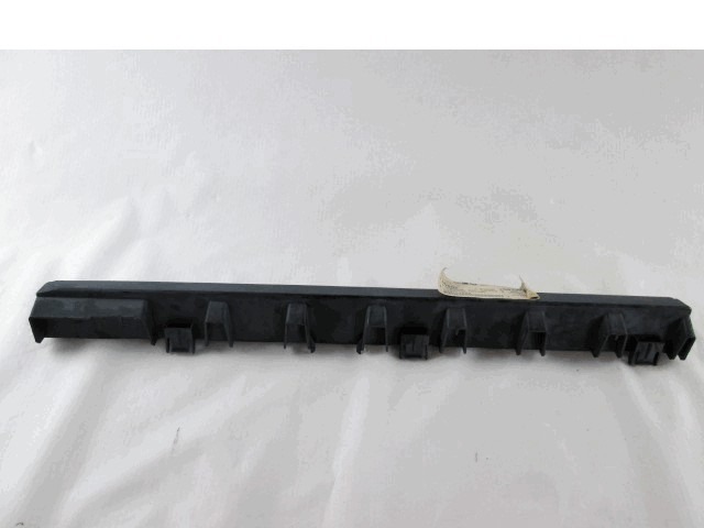 BRACKET F. RADIATOR  OEM N. 1H0121294 ORIGINAL PART ESED VOLKSWAGEN GOLF MK3 (08/1992 - 07/1998) DIESEL 19  YEAR OF CONSTRUCTION 1992