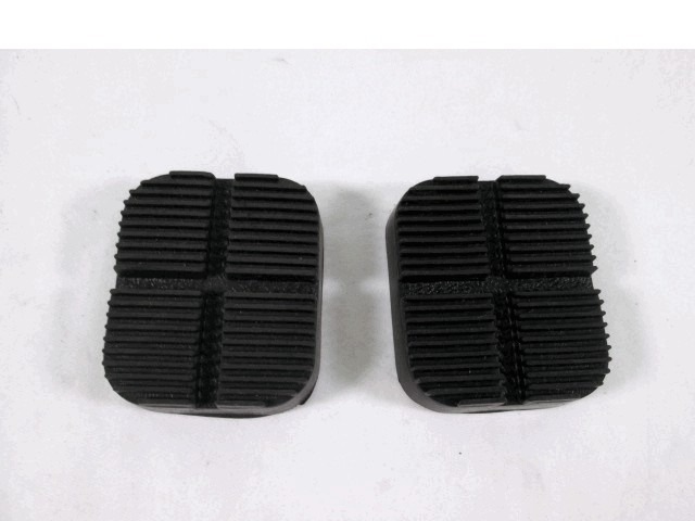 COVERS RUBBERS PEDALS OEM N.  ORIGINAL PART ESED NSU PRINZ (1957 - 1973)BENZINA 10  YEAR OF CONSTRUCTION 1961