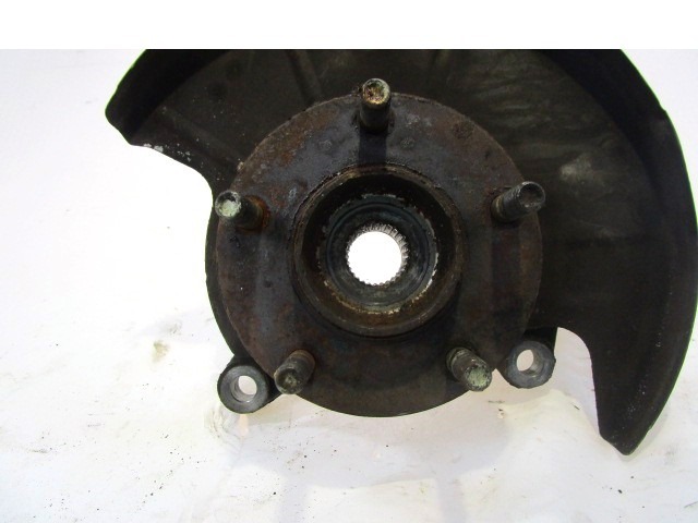 CARRIER, RIGHT FRONT / WHEEL HUB WITH BEARING, FRONT OEM N. LC6233021D LC6233061D ORIGINAL PART ESED MAZDA MPV LW MK2 (1999 - 2006) DIESEL 20  YEAR OF CONSTRUCTION 2002