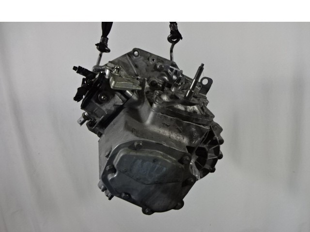 MANUAL TRANSMISSION OEM N. 9686219510 ORIGINAL PART ESED CITROEN C4 PICASSO/GRAND PICASSO MK1 (2006 - 08/2013) DIESEL 16  YEAR OF CONSTRUCTION 2011