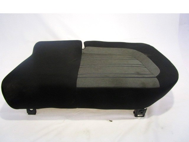 BACK SEAT SEATING OEM N. 32252 SEDUTA SDOPPIATA POSTERIORE TESSUTO ORIGINAL PART ESED FIAT PUNTO EVO 199 (2009 - 2012)  DIESEL 13  YEAR OF CONSTRUCTION 2010