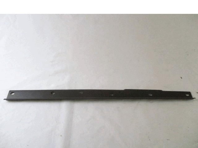 TRIM PANEL, TRIM ELEMENTS, REAR OEM N. 42332753 ORIGINAL PART ESED IVECO TURBOSTAR (1984 - 1993)DIESEL 172  YEAR OF CONSTRUCTION 1984