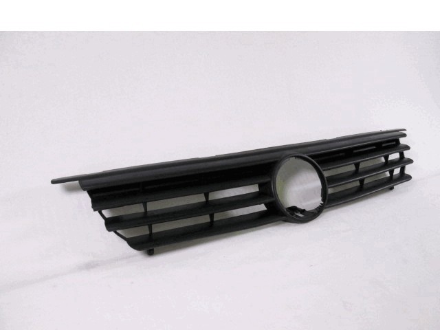 GRILLES . OEM N. 924510 ORIGINAL PART ESED VOLKSWAGEN POLO (11/1994 - 01/2000)BENZINA 14  YEAR OF CONSTRUCTION 1994