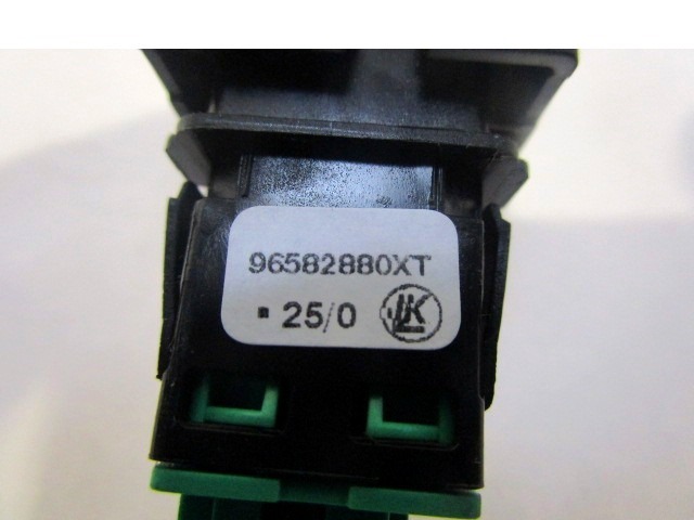 VARIOUS SWITCHES OEM N. 96582880XT ORIGINAL PART ESED PEUGEOT PARTNER/RANCH (2008 - 2010) DIESEL 16  YEAR OF CONSTRUCTION 2010