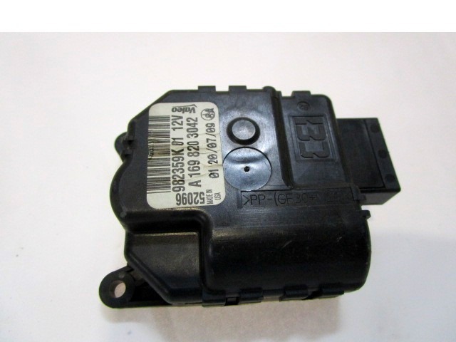 SET SMALL PARTS F AIR COND.ADJUST.LEVER OEM N. A1698203042 ORIGINAL PART ESED MERCEDES CLASSE A W169 5P C169 3P RESTYLING (05/2008 - 2012) BENZINA 15  YEAR OF CONSTRUCTION 2009