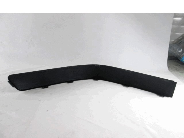 PROTECTIVE RUBBER STRIP, FRONT OEM N.  ORIGINAL PART ESED AUDI 80 8C2 B4 BER/SW/CABRIO (1991 - 1996)BENZINA 18  YEAR OF CONSTRUCTION 1991