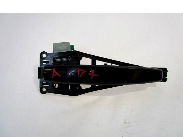 RIGHT FRONT DOOR HANDLE OEM N. 13142770 ORIGINAL PART ESED OPEL ASTRA H L48,L08,L35,L67 5P/3P/SW (2004 - 2007) DIESEL 17  YEAR OF CONSTRUCTION 2006