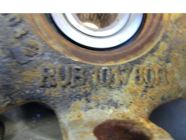 CARRIER, RIGHT FRONT / WHEEL HUB WITH BEARING, FRONT OEM N. RUB101790R ORIGINAL PART ESED MG ZR (2001 - 2005) BENZINA 14  YEAR OF CONSTRUCTION 2004