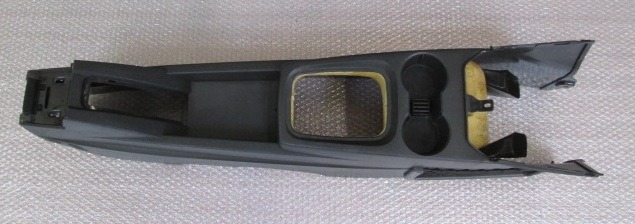 TUNNEL OBJECT HOLDER WITHOUT ARMREST OEM N. 13249737 ORIGINAL PART ESED OPEL MERIVA A R (2006 - 2010) DIESEL 13  YEAR OF CONSTRUCTION 2006