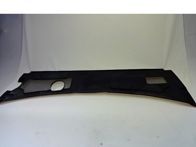 COVER, WINDSCREEN PANEL OEM N. 4F1819447A01C ORIGINAL PART ESED AUDI A6 C6 4F2 4FH 4F5 BER/SW/ALLROAD (07/2004 - 10/2008) DIESEL 30  YEAR OF CONSTRUCTION 2005