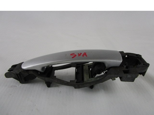 LEFT FRONT DOOR HANDLE OEM N. 3B0837207CFKZ ORIGINAL PART ESED AUDI TT 8N (1998 - 2006) BENZINA 18  YEAR OF CONSTRUCTION 2000