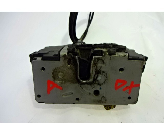 CENTRAL LOCKING OF THE RIGHT FRONT DOOR OEM N. 55701964 ORIGINAL PART ESED FIAT GRANDE PUNTO 199 (2005 - 2012) BENZINA 12  YEAR OF CONSTRUCTION 2006