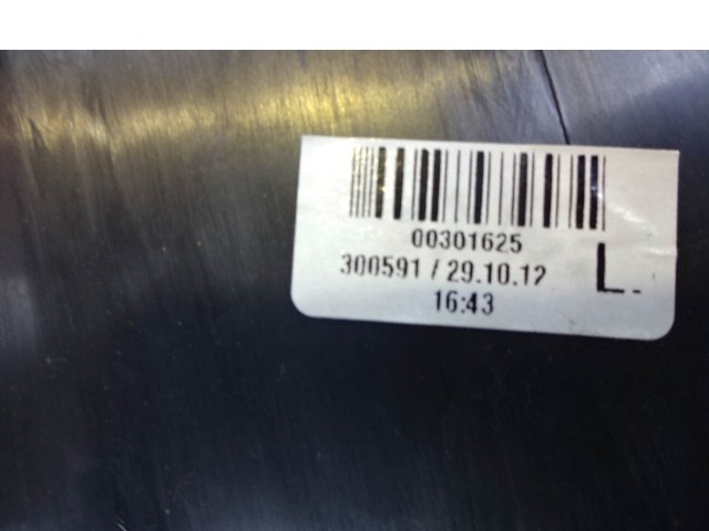 TRIM PANEL LEG ROOM OEM N. 769546288R ORIGINAL PART ESED RENAULT CLIO MK4 (2012 - 2019)BENZINA 12  YEAR OF CONSTRUCTION 2013