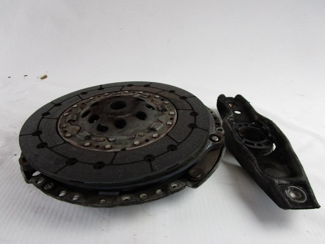 CLUTCH OEM N. 3230374101 ORIGINAL PART ESED AUDI TT 8N (1998 - 2006) BENZINA 18  YEAR OF CONSTRUCTION 2000