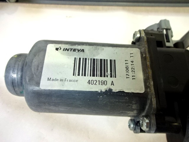 DOOR WINDOW LIFTING MECHANISM REAR OEM N. 82700EY10A 402190A ORIGINAL PART ESED NISSAN QASHQAI J10E (03/2010 - 2013) DIESEL 15  YEAR OF CONSTRUCTION 2011