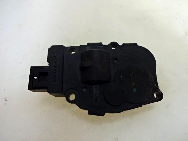 SET SMALL PARTS F AIR COND.ADJUST.LEVER OEM N. 410475520 ORIGINAL PART ESED MERCEDES CLASSE B W245 T245 5P (2005 - 2011) DIESEL 20  YEAR OF CONSTRUCTION 2011