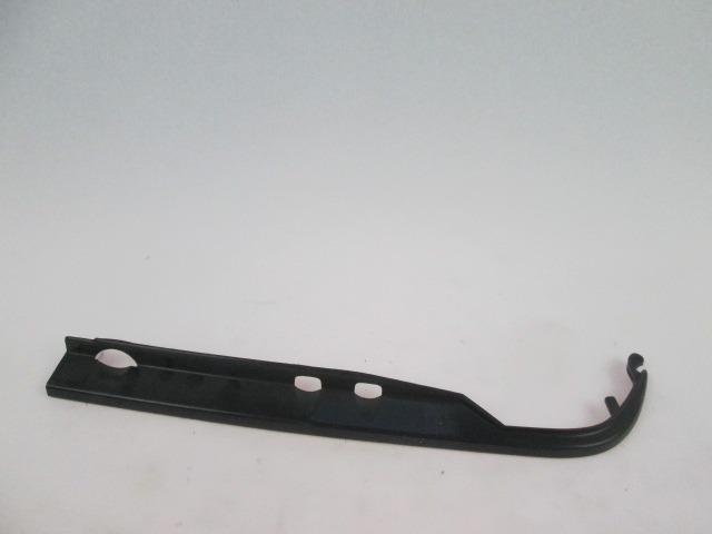 PROTECTIVE RUBBER STRIP, FRONT OEM N. 811853835 ORIGINAL PART ESED AUDI 80 81 85 B2 BER/SW/COUPE (1978 - 1986)BENZINA 16  YEAR OF CONSTRUCTION 1978