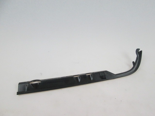 PROTECTIVE RUBBER STRIP, FRONT OEM N. 811853836 ORIGINAL PART ESED AUDI 80 81 85 B2 BER/SW/COUPE (1978 - 1986)BENZINA 16  YEAR OF CONSTRUCTION 1978