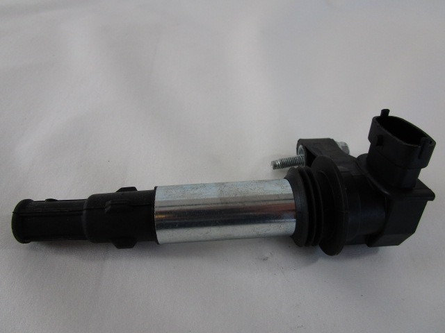IGNITION COIL OEM N. 221604112 ORIGINAL PART ESED CADILLAC SRX (2004 - 2009) BENZINA 36  YEAR OF CONSTRUCTION 2005