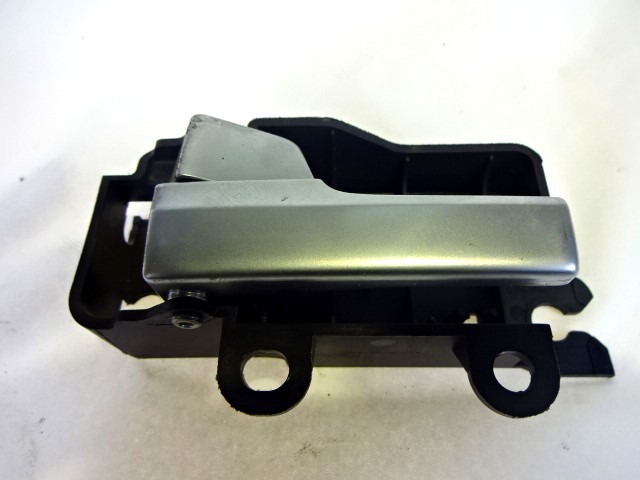 DOOR HANDLE INSIDE OEM N. 3M51-R22601-BC ORIGINAL PART ESED FORD FOCUS BER/SW (2005 - 2008) DIESEL 18  YEAR OF CONSTRUCTION 2006