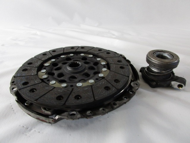 CLUTCH OEM N. 323058610 ORIGINAL PART ESED OPEL ASTRA H L48,L08,L35,L67 5P/3P/SW (2004 - 2007) DIESEL 17  YEAR OF CONSTRUCTION 2006