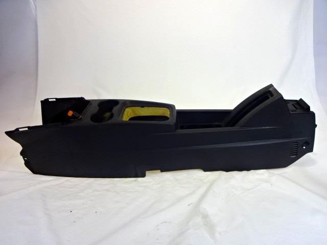 TUNNEL OBJECT HOLDER WITHOUT ARMREST OEM N. 13119172 ORIGINAL PART ESED OPEL MERIVA A (2003 - 2006) DIESEL 17  YEAR OF CONSTRUCTION 2003