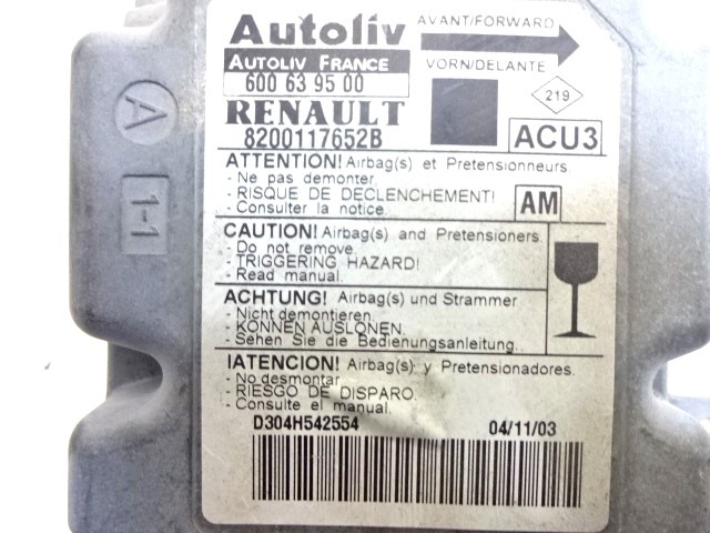 KIT COMPLETE AIRBAG OEM N. 15762 KIT AIRBAG COMPLETO ORIGINAL PART ESED RENAULT SCENIC/GRAND SCENIC (1999 - 2003) DIESEL 19  YEAR OF CONSTRUCTION 2002