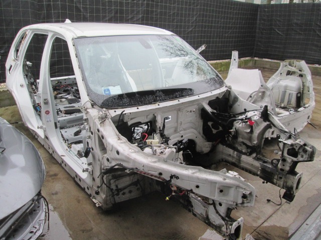 BMW X5 3.0 D 173 E 70 KW FRAME FULL BODY sectioned
