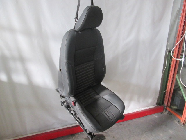 SEAT FRONT DRIVER SIDE LEFT . OEM N. SEDILE ANTERIORE SINISTRO TESSUTO ORIGINAL PART ESED VOLVO V50 (DAL 06/2007) DIESEL 20  YEAR OF CONSTRUCTION 2011