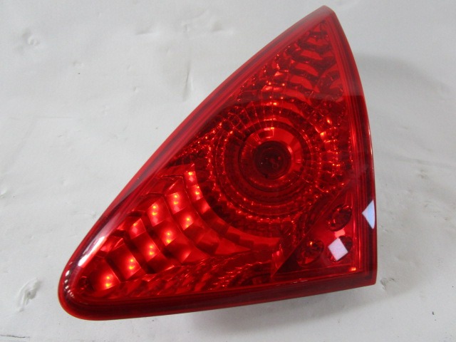TAIL LIGHT, RIGHT OEM N. 9683460980 ORIGINAL PART ESED PEUGEOT 3008 (2009 - 2016) DIESEL 16  YEAR OF CONSTRUCTION 2011