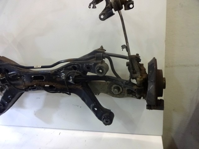 REAR AXLE CARRIER OEM N. 43393 Ponte assale posteriore con mozzi e fuselli ORIGINAL PART ESED FIAT CROMA (2005 - 10/2007)  DIESEL 19  YEAR OF CONSTRUCTION 2007