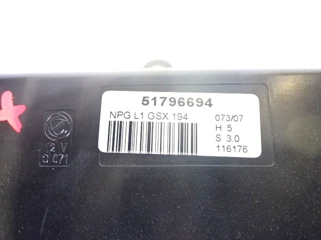 CONTROL OF THE FRONT DOOR OEM N. 51796694 ORIGINAL PART ESED FIAT CROMA (2005 - 10/2007)  DIESEL 19  YEAR OF CONSTRUCTION 2007